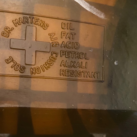 Doc Martens Classic Mary Jane - Picture 4 of 8